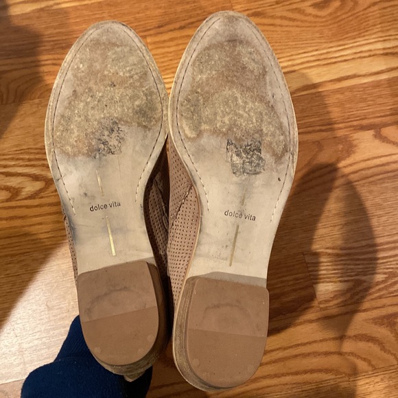 Tan/beige perforated Dolce Vita booties - Picture 5 of 5